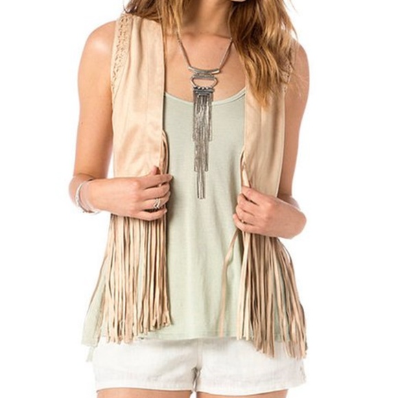 🦋SWEET BOHO🦋S,M,L🦋 ALL SEASON SHORT FRINGE VEST - Picture 6 of 8